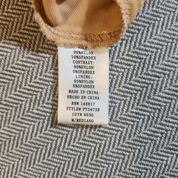 Privy Beige Lace Bodysuit – Size M - Picture 4 of 7